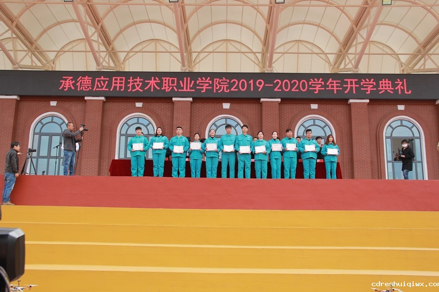 第一条.jpg